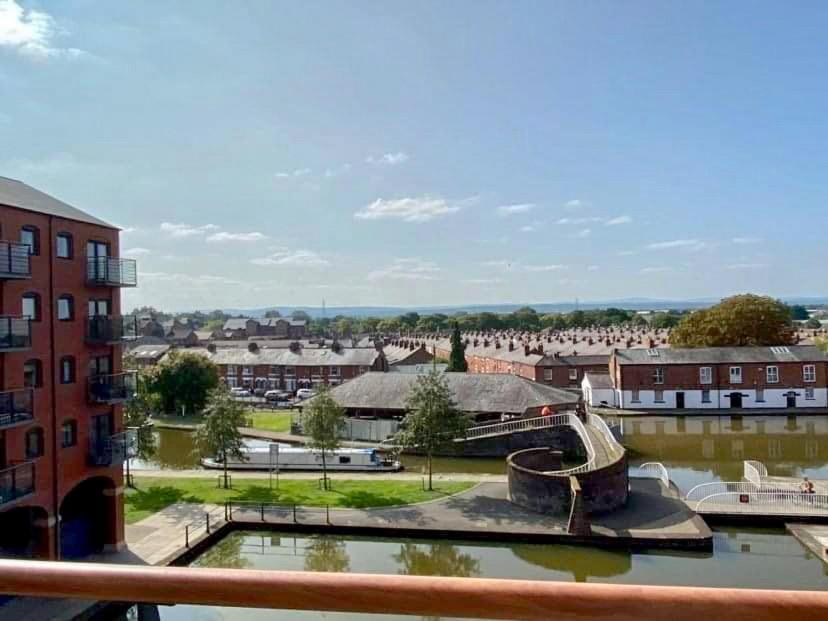 City Centre Chester Waterways Apartment Exterior photo